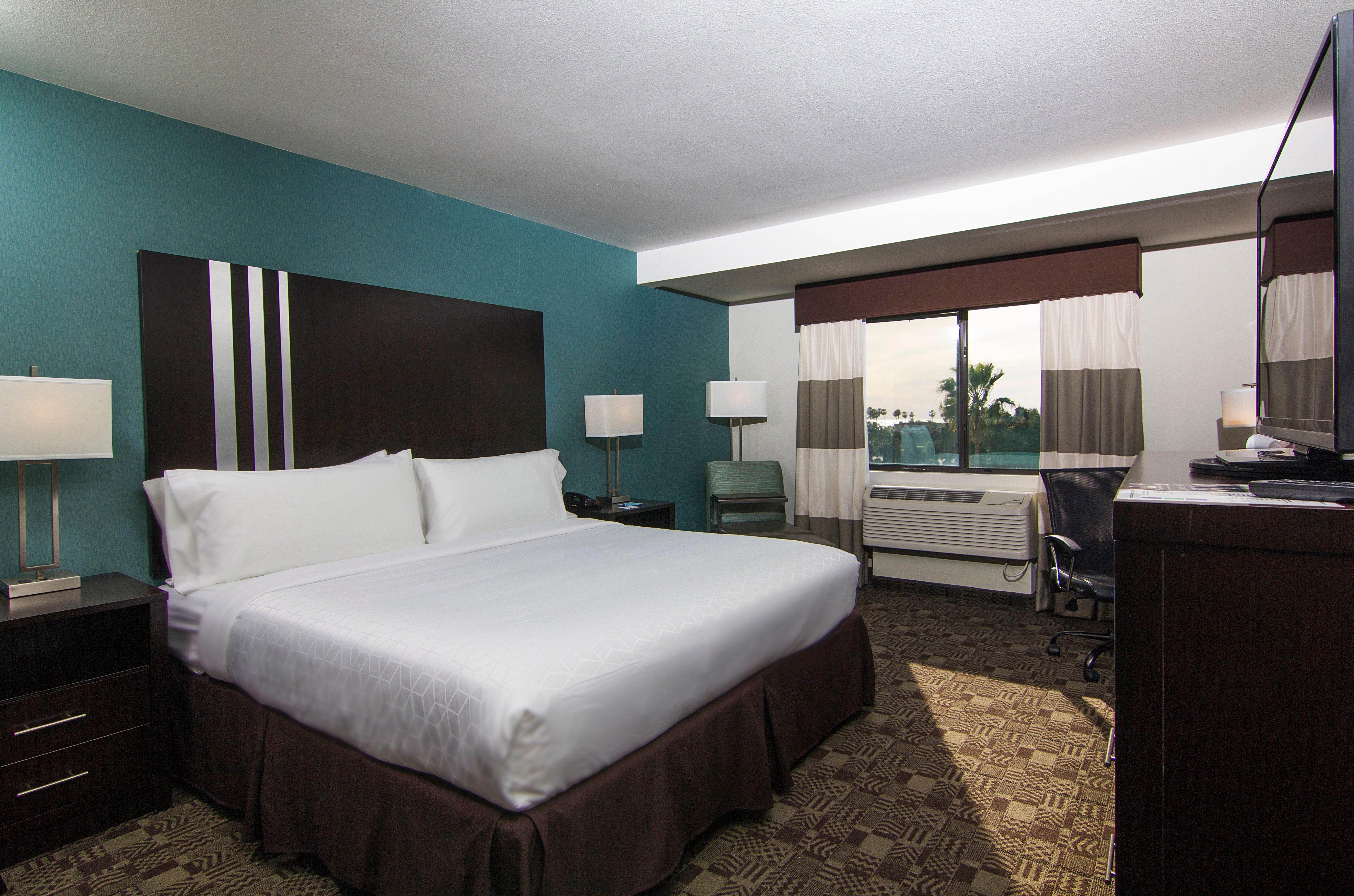 Holiday Inn Express Hotel & Suites Carlsbad Beach By Ihg Exteriör bild